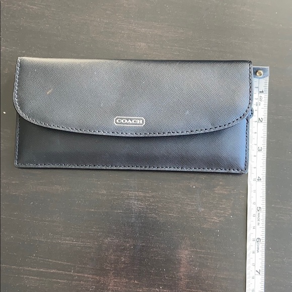Brand New Coach Wallet - Picture 6 of 6
